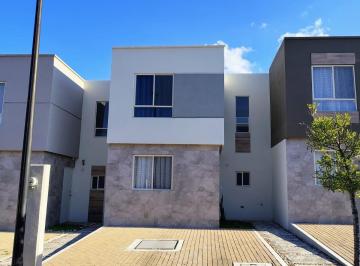Casa en condominio de 2 habitaciones, El Marqués · Renta Casa en Valencia Residencial