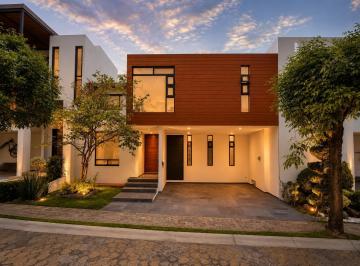 Casa · 257m² · 3 Recámaras · 2 Estacionamientos · Casa en Renta en Parque Durango, Zona Lomas de Angelópolis III, Cascatta
