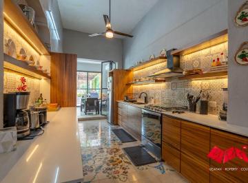 Casa de 3 habitaciones, Mérida · Casa del Jaguar – Hermosa Casa Colonial Renovada con Amplia Piscina en El Barrio de Santiago