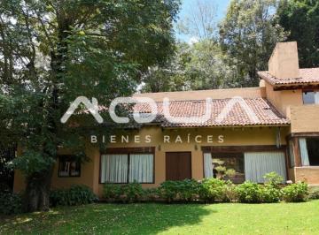 Casa en Venta de 3 habitaciones Avandaro · Casa con Arquitectura en Vega del Valle