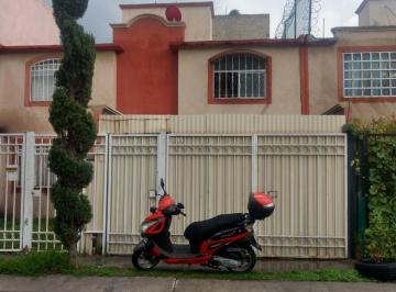 Casa de 3 habitaciones, Ecatepec de Morelos · Casa en Renta Para Uso Habitacional