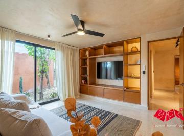 Casa de 3 habitaciones, Mérida · Casa Colibrí – Residencia de Diseño Lista Para Habitar en Una Ubicación Privilegiada de Itzimná