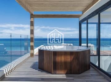 Departamento · 147m² · 1 Recámara · 1 Estacionamiento · Departamento 1 Recamara Ph/ 147 M&sup2;/ Ocean Front/ Frente Al Mar/ Condo Hotel/ Plusvalia.