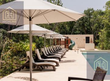 Casa · 135m² · 2 Recámaras · 2 Estacionamientos · Casa 2 Recamaras en Venta/ Tulum/ 10 Minutos del Mar/ Gym/ Alberca/ Cine/ Plusvalia.
