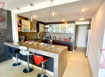 Departamento · 174m² · 3 Recámaras · 2 Estacionamientos · Departamento en Venta en Bosque Real – 174 m², Alberca, Gimnasio, Salón de Fiestas y Seguridad 24/7
