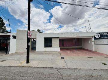 Casa · 360m² · 5 Recámaras · 4 Estacionamientos · Casa - Chihuahua