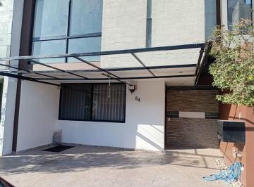 Casa de 3 habitaciones, Zapopan · Casa en Venta Sendas Residencial