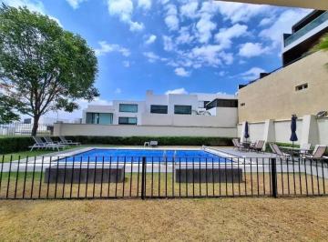 Foto 1 · Oportunidad! Casa en Renta en Privada con Alberca, 4 Recs, Una en Pbn en Cumbres del Lago Juriquilla