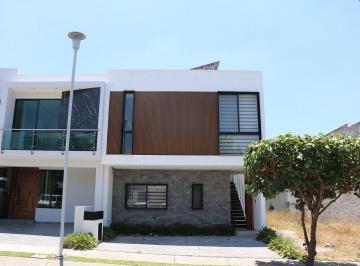 Casa en condominio de 4 habitaciones, Zapopan · Casa en Renta en La Cima de Zapopan