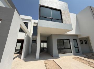 Casa de 3 habitaciones, Zapopan · Casa en Venta en Zapopan Coto Arce Valle Imperial