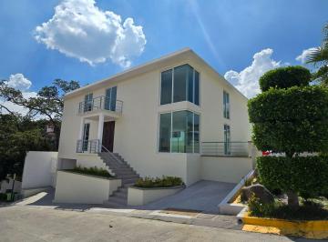 Casa en condominio de 4 habitaciones, Atizapán de Zaragoza · Casa en Renta en Bosque de Tzalam - Yaab