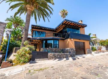 Casa de 3 habitaciones, Playas de Rosarito · Casa con Vista Al Mar y Casita Independiente en Plaza del Mar, Rosarito