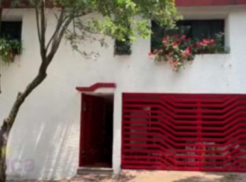 Casa · 339m² · 3 Recámaras · Casa en Fraccionamiento en Barrio San Francisco La Magdalena Contreras - Ari - 901 - Fr*