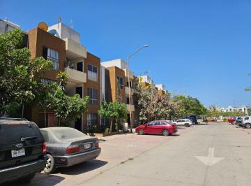 Departamento · 50m² · 2 Recámaras · 1 Estacionamiento · Departamento en Renta
