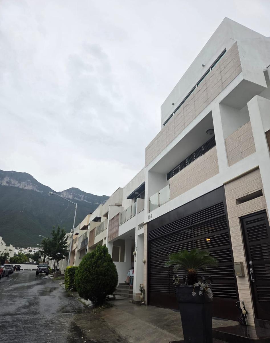 Casa en Cumbres Allegro