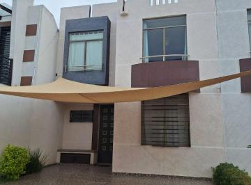 Casa de 3 habitaciones, León · Cumbres de La Pradera Casa en Venta Super Cuidada $2´425,000
