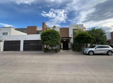 Casa de 4 habitaciones, Hermosillo · Se Vende Casa Rioja Poniente Seccion Briñas