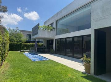 Casa en condominio de 3 habitaciones, El Marqués · Casa en Venta en El Campanario Querétaro