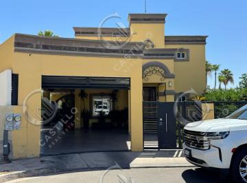 Casa · 313m² · 3 Recámaras · 3 Estacionamientos · Casa en Venta en Residencial Casa Maya II, Mexicali