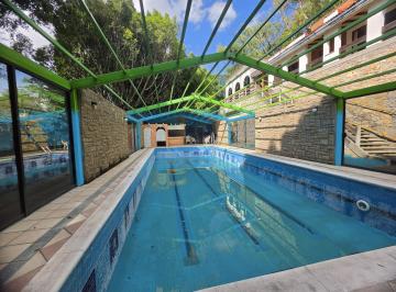 Villa · 20m² · Habitación en Renta con Baño Privado | Mirador La Calera | Alberca, Vigilancia y Vista Panorámica