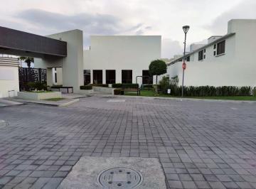 8bf671a0e26aef6836c566662853e2b696f7be2aef2233b5a7fd78aa84c36fe4 · Casa con Amenidades en Metepec