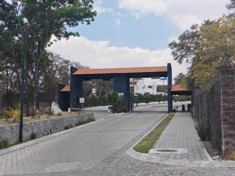 Vivir en Haras en Bosques de Santa Teresa en Puebla ofrece un estil…