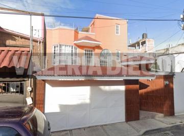 Casa de 4 habitaciones, Xochimilco · Remato Casa en Barrio 18, Xochimilco