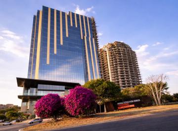 Oficina , León · Oficina Acondicionada · Level León · Vista a Cañada