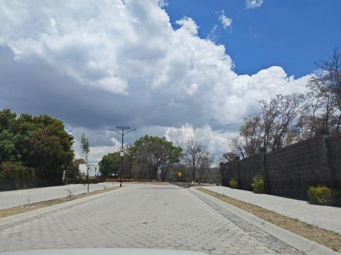 Vivir en Haras en Bosques de Santa Teresa en Puebla ofrece un estil…