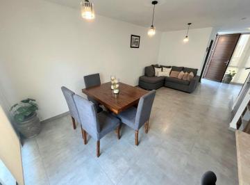 Casa de 3 habitaciones, San Luis Potosí · Casa Amueblada en Renta con 3 Habitaciones en Privada Pozos Slp