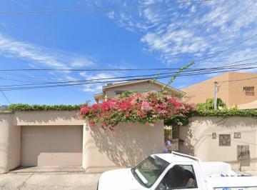 Casa de 3 habitaciones, Tijuana · Casa de 75 m² con 3 Recámaras en Venta en Lomas Hipódromo