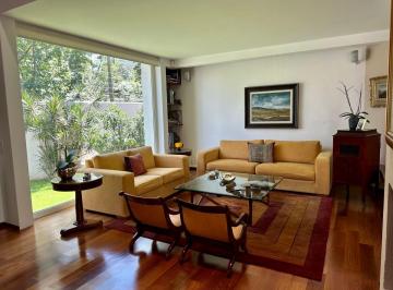 Casa de 3 habitaciones, Cuajimalpa de Morelos · Preciosa Casa Llena de Luz, Patios, Terrazas y Jardines