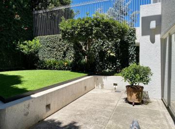 Casa de 3 habitaciones, Cuajimalpa de Morelos · Preciosa Casa Llena de Luz, Patios, Terrazas y Jardines