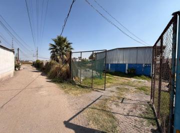 Terreno / Lote · 2327m² · Terreno en Venta en Cuautitlán Ideal Para Bodega o Inversión