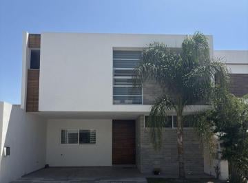 f37a30ca48076ec727aab2313ffbea683431b03fec6bff333c2b573654e7f407 · Casa en Venta en Loretta