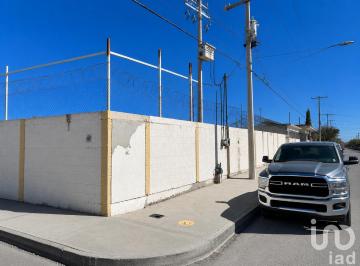 Terreno / Lote · 158m² · Terreno en Venta en Perimetral Carlos Amaya
