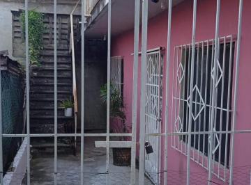 Casa en condominio de 4 habitaciones, Centro · Casa en Condominio