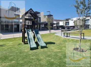 Casa · 319m² · 3 Recámaras · Casa en Condominio El Olmo, Av Cardenal, Sn, Nuevo Refugio, Querétaro, Querétaro