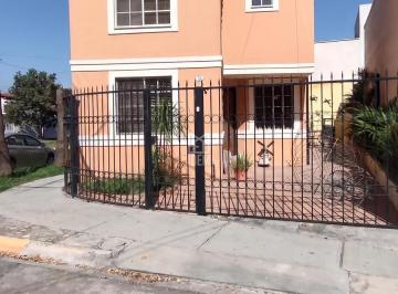 Casa · 124m² · 3 Recámaras · 1 Estacionamiento · 0530 - Casa en Venta Paseo de Cumbres