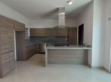 Casa de 3 habitaciones, Saltillo · Amplia Casa en Renta en Tierra Santa Residencial Al Norte de Saltillo