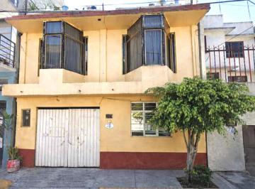 Casa de 5 habitaciones, Alvaro Obregón · Casa con Deptos en Venta Ubicada en Col. Jalalpa Tepito, Alvaro Obregon