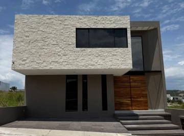 Casa de 3 habitaciones, Morelia · Casa en Venta Alamos Tres Marías