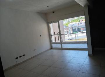 Local comercial , Monterrey · Local en Renta – Av Leones, Cumbres 4to Sector