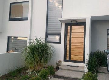 cb6bb5933ab1dd56e40c14c35c01e2962cf51946e89ea07cc71a0318e58876e8 · Casa en Venta en Punta Esmeralda, Querétaro