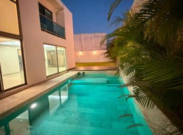 Casa de 3 habitaciones, Alvarado · Casa con Boulevard y Playa Exclusiva