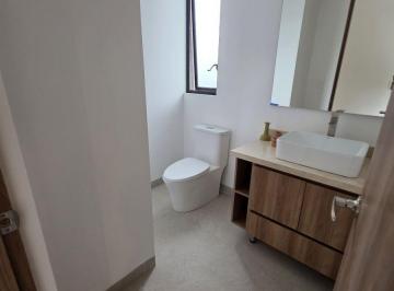 Departamento de 3 habitaciones, El Marqués · Amplio Departamento en Venta con Terraza y Balcón a Estrenar