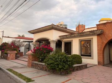 Casa de 3 habitaciones, Puebla · Casa en Renta Campestre El Paraiso, Zavaleta, Puebla