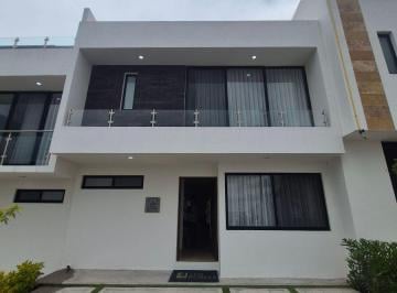 Casa en condominio de 3 habitaciones, El Marqués · Casa en Venta en Los Robles Zibatá, El Marqués, Querétaro.