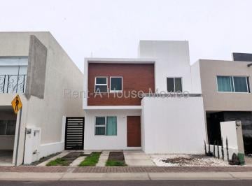 Casa de 3 habitaciones, Querétaro · Casa en Renta El Refugio Qro, Sobre Calle.