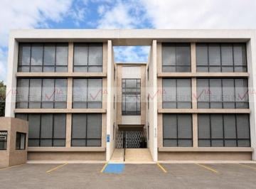 Edificio · 2660m² · 44 Recámaras · 34 Estacionamientos · Edificio en Renta en Obispado